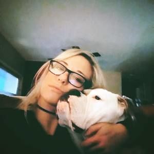 Meet your Posher, Alayna